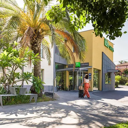 Ibis Styles Catania Отель