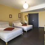 Hotel Ibis Styles Catania 4*