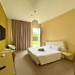 Ibis Styles Catania Hotel 4*