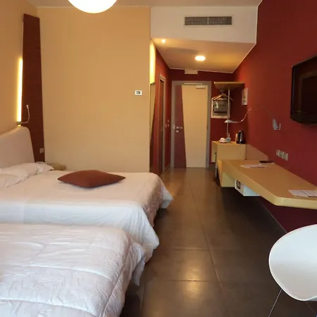 Ibis Styles Catania Hotel 4*