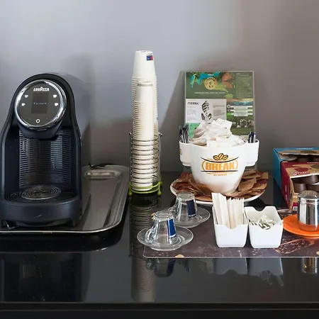 Hotel Ibis Styles Catania 4*