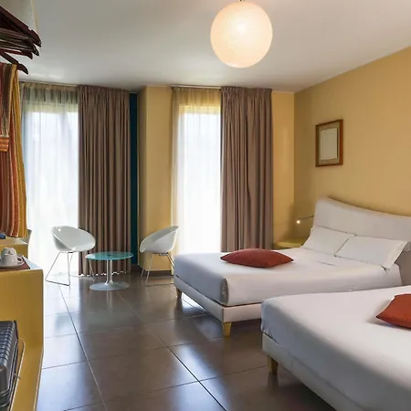 Ibis Styles Catania Hotel 4*