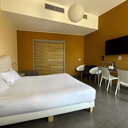 Ibis Styles Catania מלון אסראלה