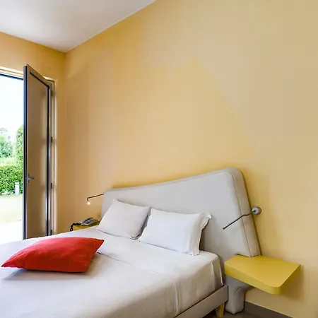 Ibis Styles Catania Acireale