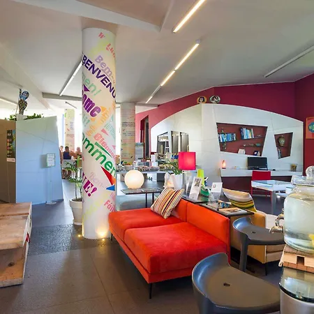 מלון Ibis Styles Catania 4*