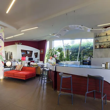 Ibis Styles Catania 4* אסראלה