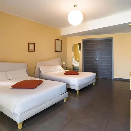 Ibis Styles Catania Szálloda 4*
