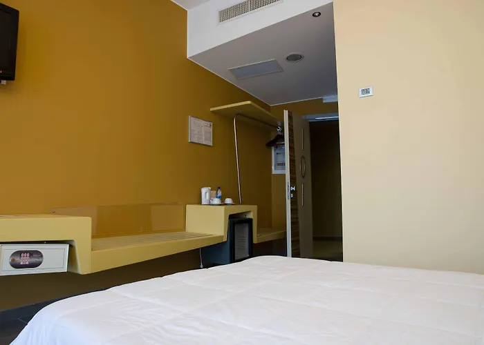 Ibis Styles Catania Hotel 4*