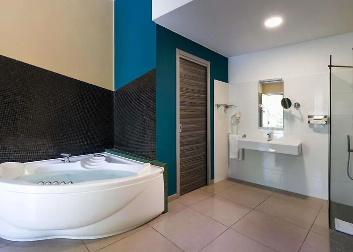 Ibis Styles Catania Hotel 4*